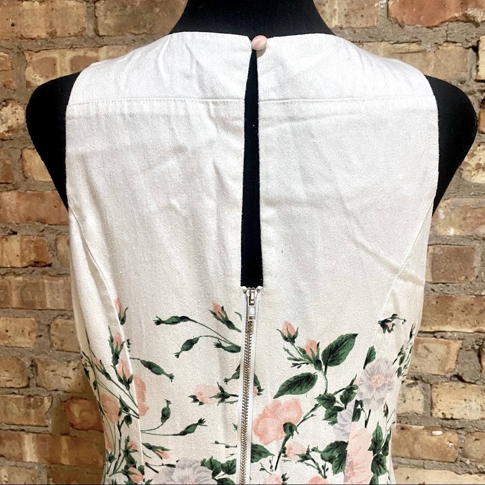 Maggy London Spring Floral Sleeveless Dress with Petticoat - Picture 4 of 7